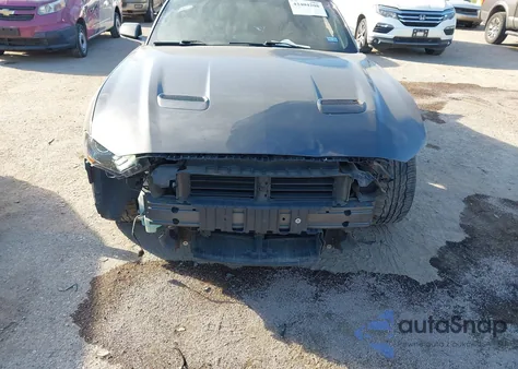 2020 Ford Mustang Ecoboost Fastback z USA, uszkodzony, nr VIN 1FA6P8TH8L5130028